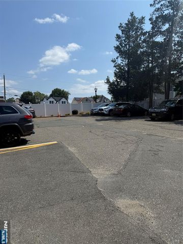 288 Boulevard, Hasbrouck Heights, NJ 07604