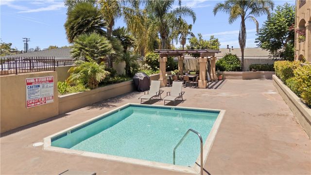 1775 Ohio 309, Long Beach, CA 90804