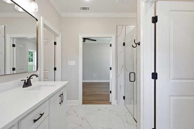 57 Harmony, Hattiesburg, MS 39402