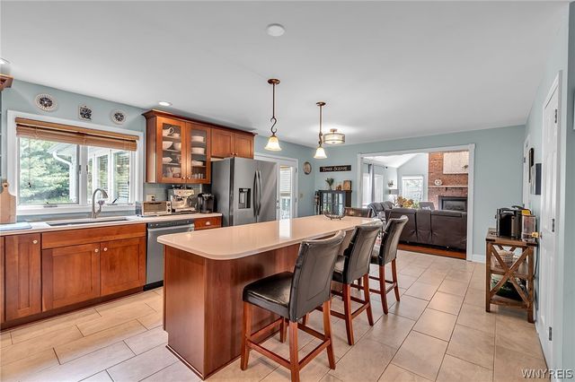 19 Braunview Way, Orchard Park, NY 14127