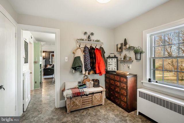 913 CALN MEETINGHOUSE RD, Coatesville, PA 19320