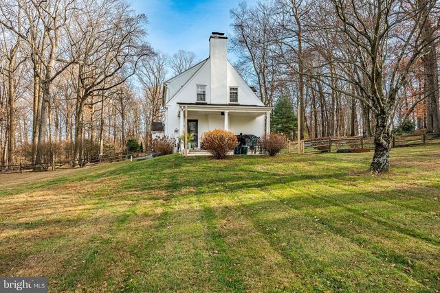 913 CALN MEETINGHOUSE RD, Coatesville, PA 19320