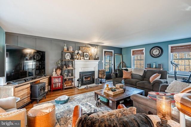 913 CALN MEETINGHOUSE RD, Coatesville, PA 19320