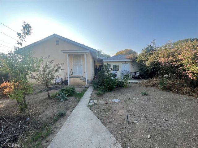 1452 Fairview, Colton, CA 92324