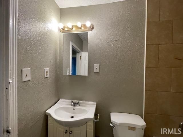 1337 N Adams Street, South Bend, IN 46628