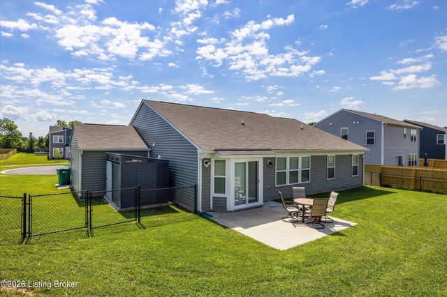 172 Sienna Dr, Shepherdsville, KY 40165
