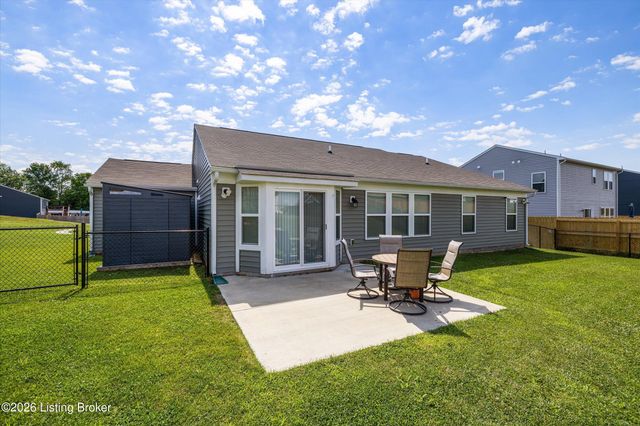 172 Sienna Dr, Shepherdsville, KY 40165