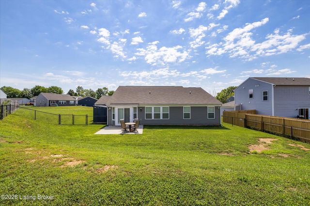 172 Sienna Dr, Shepherdsville, KY 40165