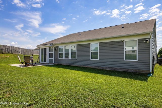 172 Sienna Dr, Shepherdsville, KY 40165