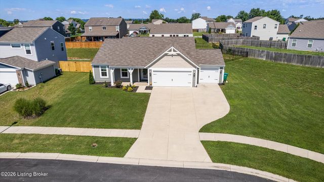 172 Sienna Dr, Shepherdsville, KY 40165