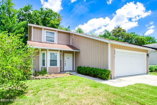 8065 LE HAVRE Drive N, Jacksonville, FL 32277