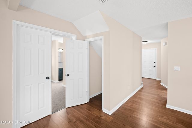 8065 LE HAVRE Drive N, Jacksonville, FL 32277