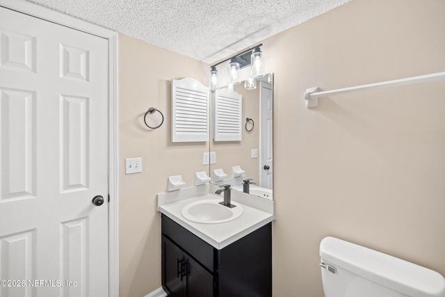 8065 LE HAVRE Drive N, Jacksonville, FL 32277