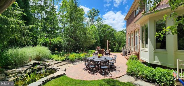 11103 CHESSINGTON PL, Reston, VA 20194