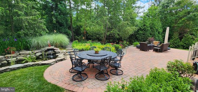 11103 CHESSINGTON PL, Reston, VA 20194