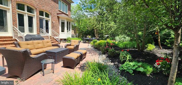 11103 CHESSINGTON PL, Reston, VA 20194