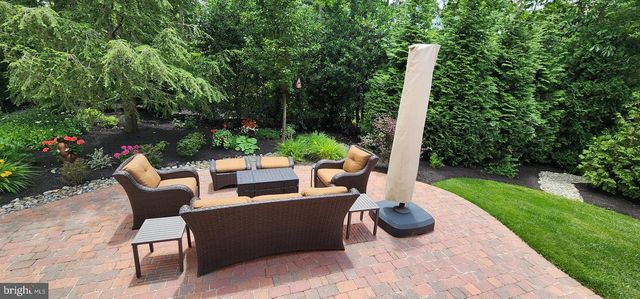 11103 CHESSINGTON PL, Reston, VA 20194