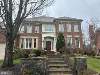 11103 CHESSINGTON PL, Reston, VA 20194