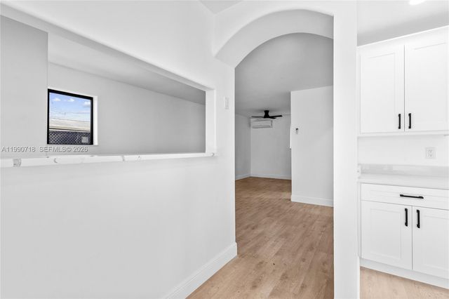 14171 SW 37th Ct 2, Davie, FL 33330