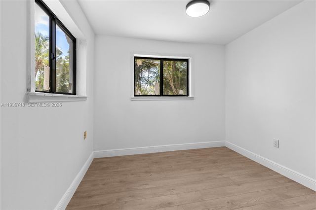 14171 SW 37th Ct 2, Davie, FL 33330