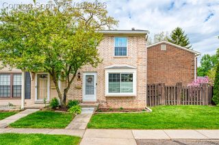 1821 Sheffield Drive, Ypsilanti, MI 48198