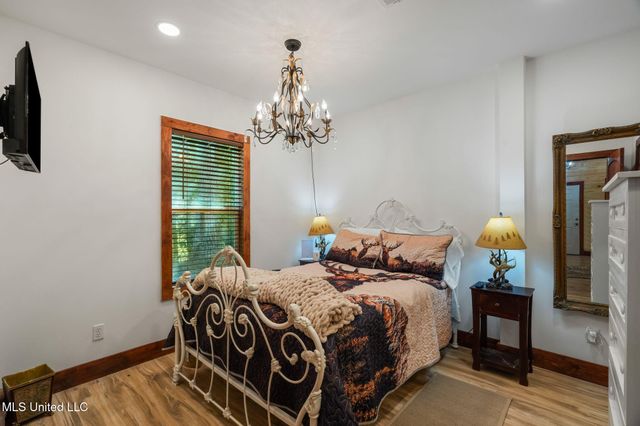 274 Game Reserve Road, Columbia, MS 39429