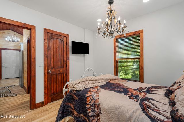 274 Game Reserve Road, Columbia, MS 39429