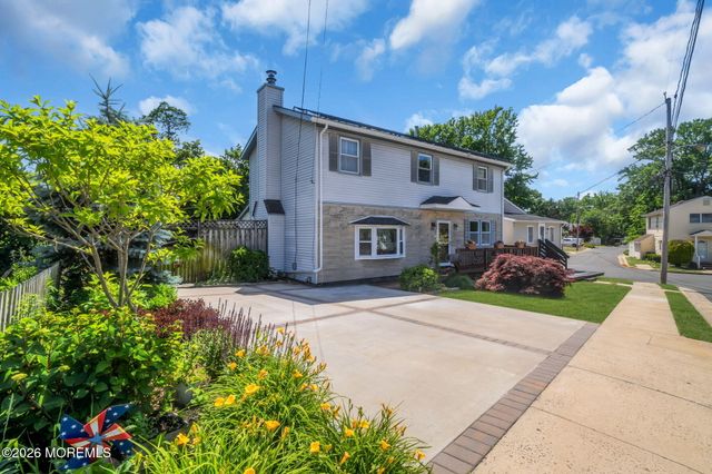 94 Highland Avenue, Leonardo, NJ 07737