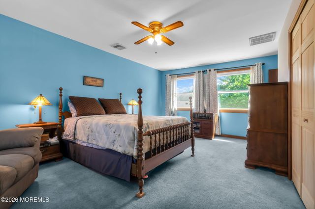 94 Highland Avenue, Leonardo, NJ 07737
