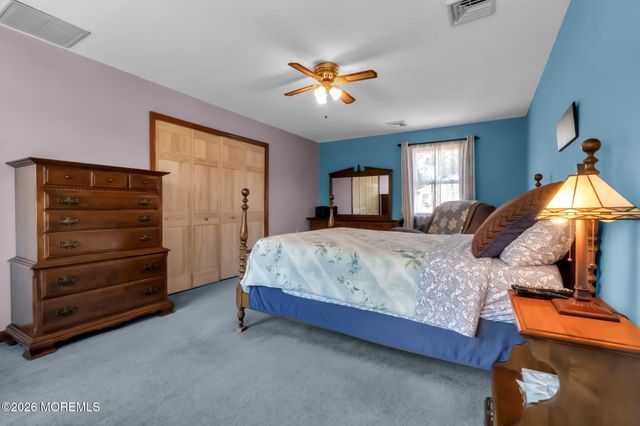 94 Highland Avenue, Leonardo, NJ 07737