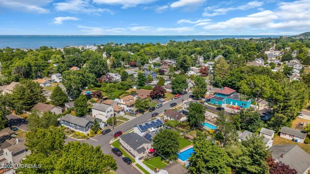 94 Highland Avenue, Leonardo, NJ 07737