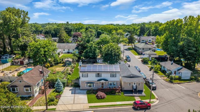 94 Highland Avenue, Leonardo, NJ 07737