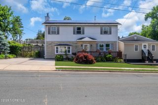 94 Highland Avenue, Leonardo, NJ 07737