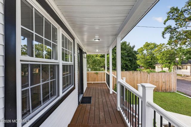 14 Van Dorn Street, Keyport, NJ 07735