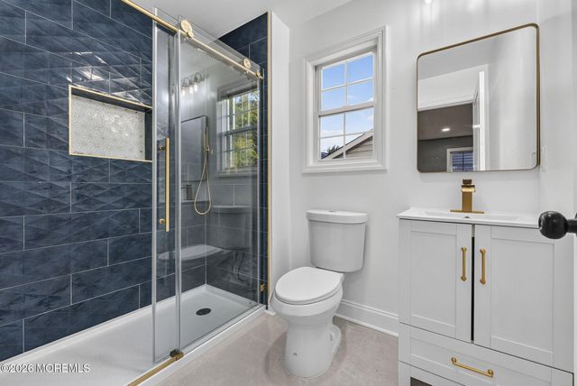 14 Van Dorn Street, Keyport, NJ 07735