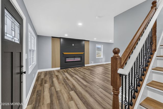 14 Van Dorn Street, Keyport, NJ 07735