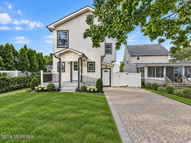 14 Van Dorn Street, Keyport, NJ 07735