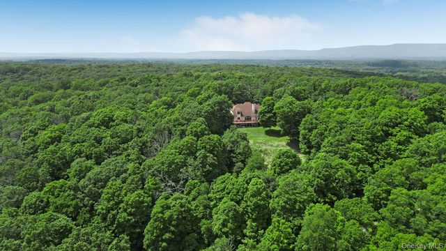 250 Corbett Road, Montgomery, NY 12549