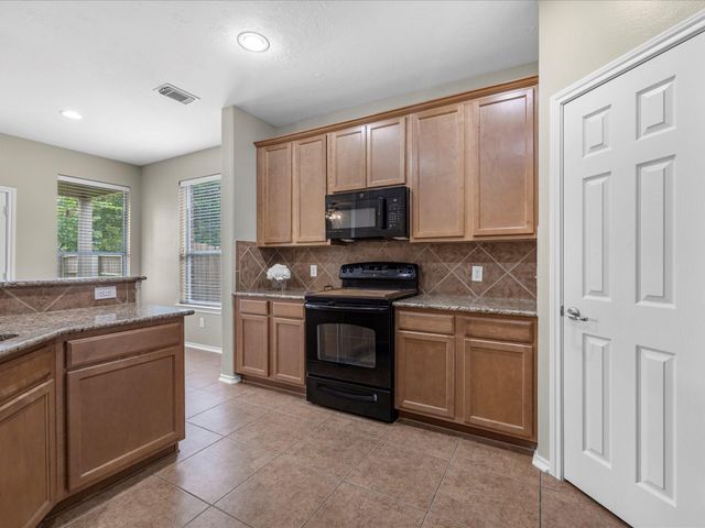 17510 Durham Ridge Lane, Humble, TX 77346