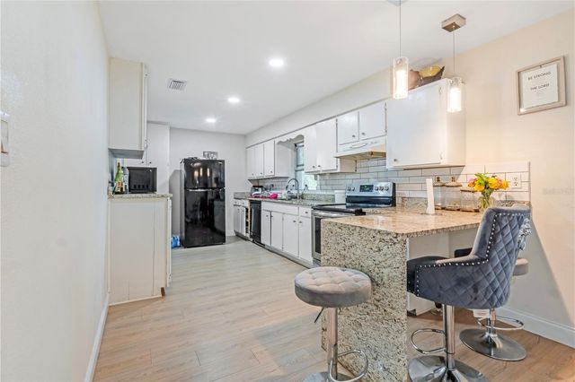 461 VIHLEN ROAD, Sanford, FL 32771