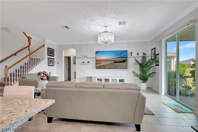 2122 Hamlin ST, Naples, FL 34120