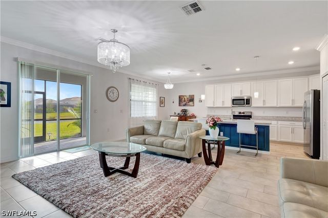2122 Hamlin ST, Naples, FL 34120