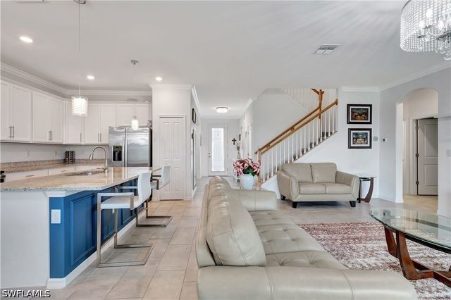 2122 Hamlin ST, Naples, FL 34120