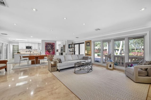 2644 NE 37th Drive, Fort Lauderdale, FL 33308