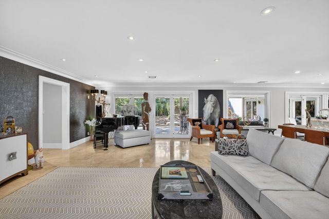 2644 NE 37th Drive, Fort Lauderdale, FL 33308