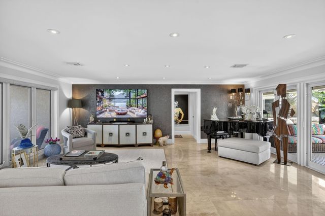 2644 NE 37th Drive, Fort Lauderdale, FL 33308