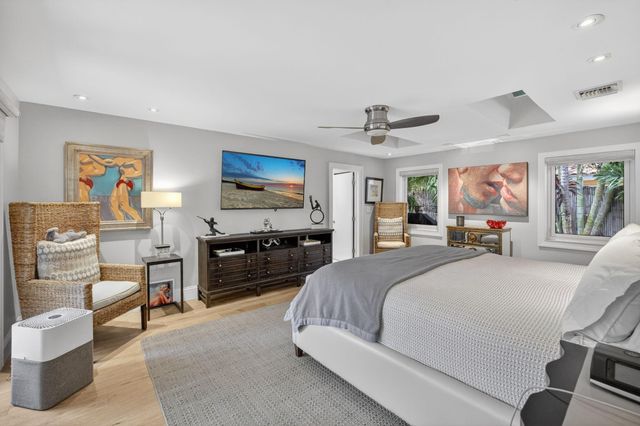 2644 NE 37th Drive, Fort Lauderdale, FL 33308