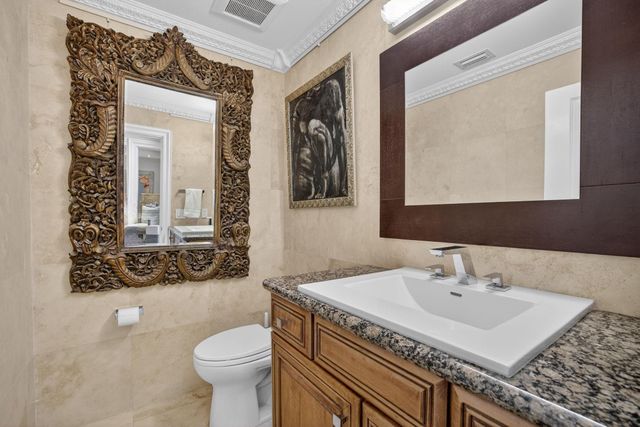 2644 NE 37th Drive, Fort Lauderdale, FL 33308