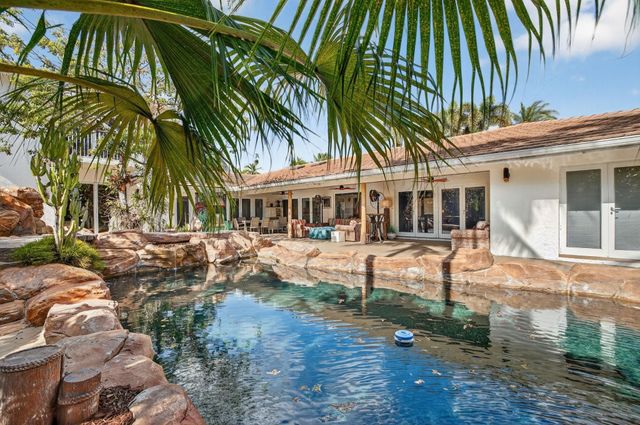 2644 NE 37th Drive, Fort Lauderdale, FL 33308