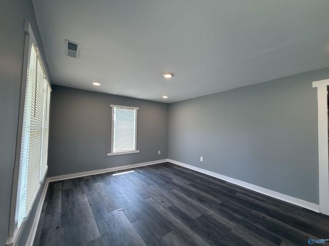 23391 Mooresville Road, Athens, AL 35613